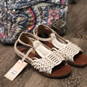 Billabong sandals